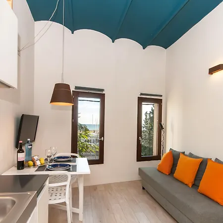 Ecogrusapartments Masnou Exterior photo